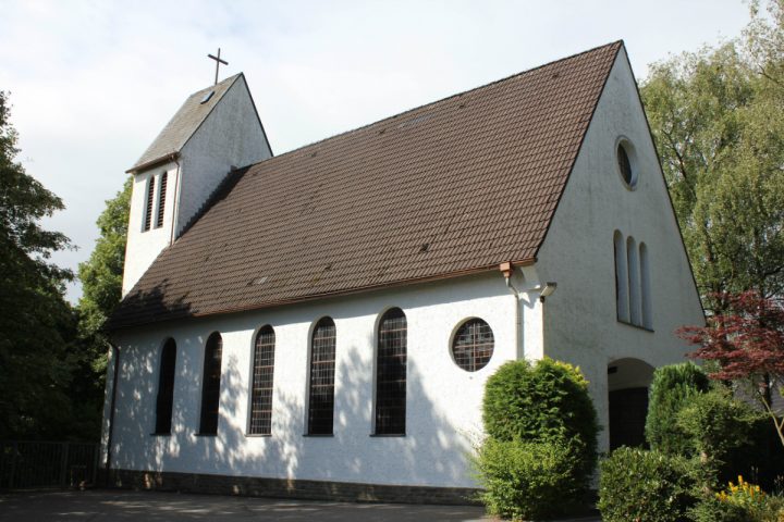 Ev. Kirche Bergisch Born